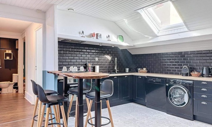 Cusset Apartment | "Le Salignat" Air-conditioned, Center, Near thermal baths