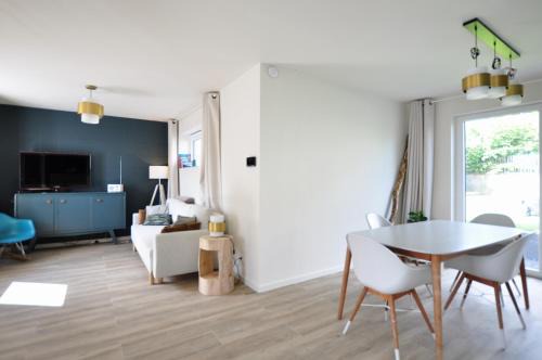 Rochefort House | Le sourire - Maison avec Jardin, Bureau & BBQ