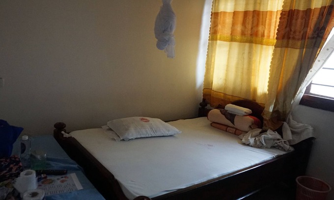 Kigoma Bed & Breakfast | LEADERS LODGE