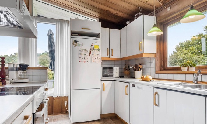 Kelstrup Strand House | Leave everyday life behind you and enjoy the peaceful surroundings of this beautiful holiday home.