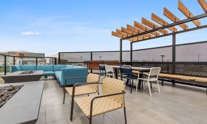 Jewell Heights - Hoffman Heights Apartment | Legacy Unit - 1BR 1BA - S