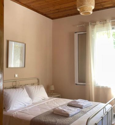 Nafplion City Centre Apartment | Lemon Yard Apartment