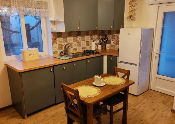 Postira Apartment | Lena