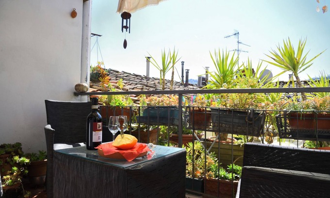 Twist Bed & Breakfast | Leonardo's Rooms