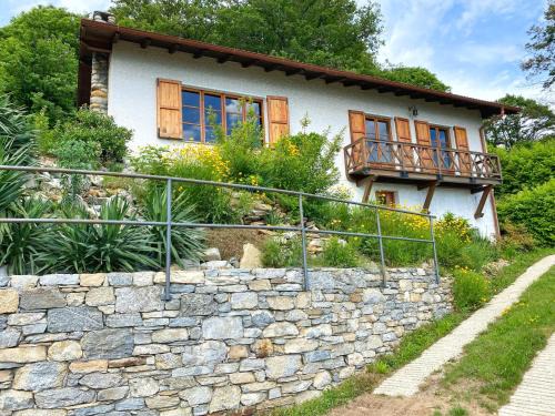 Trarego Viggiona House | LeonardosHome RockStairs