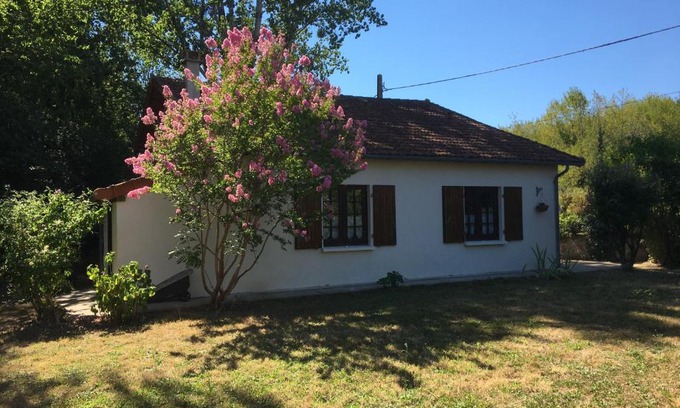 Montbron Apartment | Les Bruyeres Gite