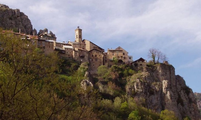 Roubion House | Les Gentianes - ROUBION