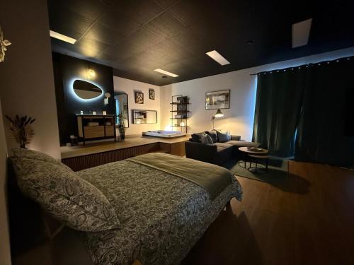 Teloche Bed & Breakfast | Les Lofts du Château de Posset
