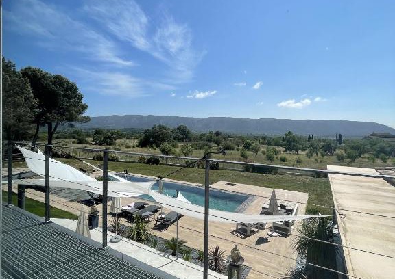 Cabrieres-d'Avignon Bed & Breakfast | Les pins du Luberon