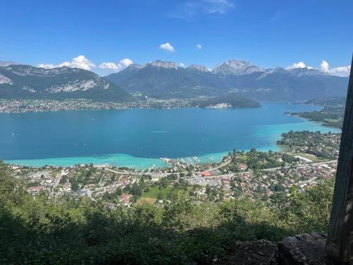 Sevrier House | Les Rochers du lac