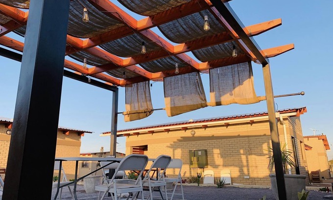 Letlhakeng Bed & Breakfast | Letlhakeng Park-Route Apartments