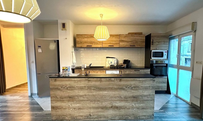 Robins Bay Apartment | Libourne center - 3 rooms for 4 people