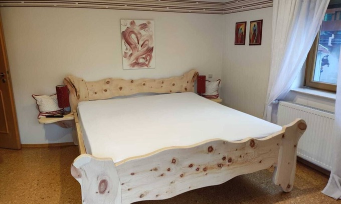 Unteraltenbuch Apartment | Liebevoll eingerichtete 4 Sterne FERIENWOHNUNG