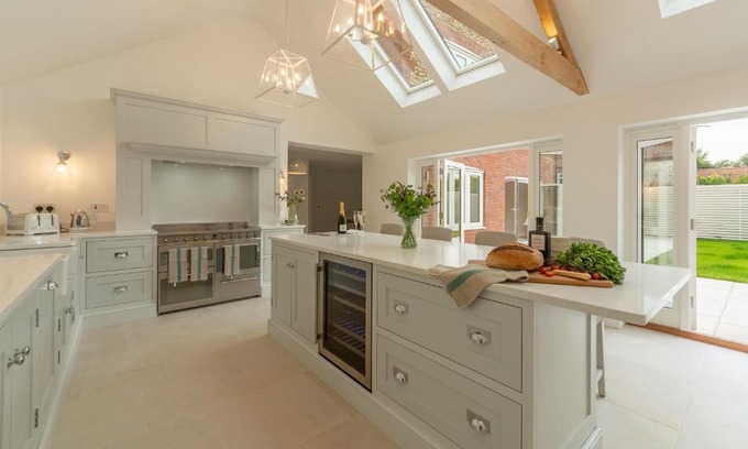Burnham Market House | Limestone House 4
