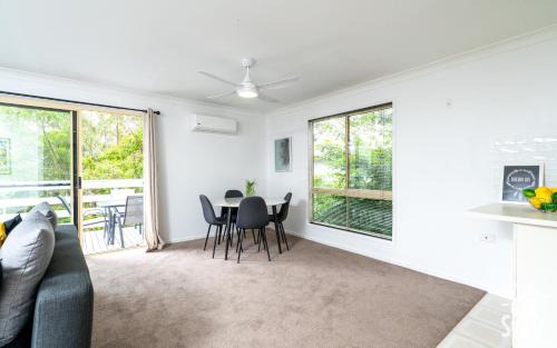 Parkwood House | Limited Cheap Deal! - Cosy 2 Bedroom Cottage Retreat