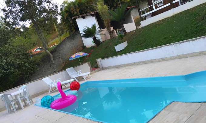 Aruja House | Linda Chácara com Piscina