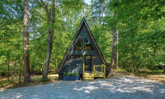 Rossville Cabin | Linden A Frame Cabin