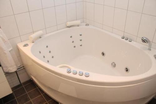 Lindesberg Hotel | Lindesbergs Stadshotell