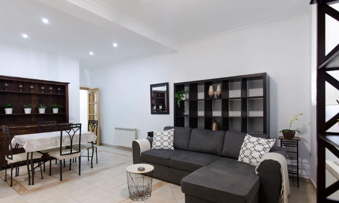Ciudad Universitaria Apartment | Lindo Apartamento 2 Habs en Guzmán el Bueno