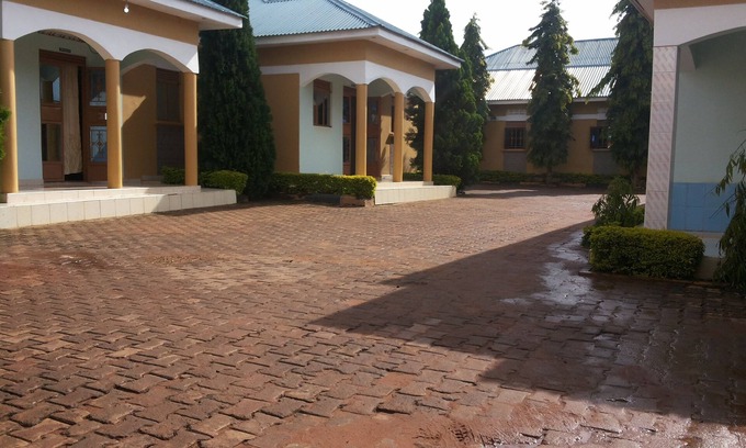 Lira Hotel | Lira Tasha Hotel