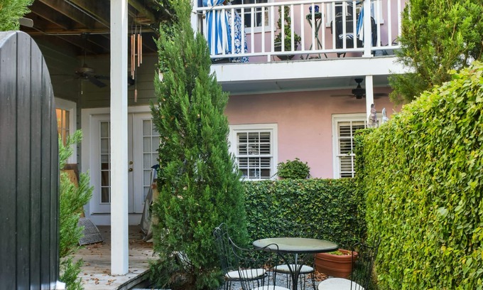 South of Broad Condo | Live like a local in Historic Charleston SC
