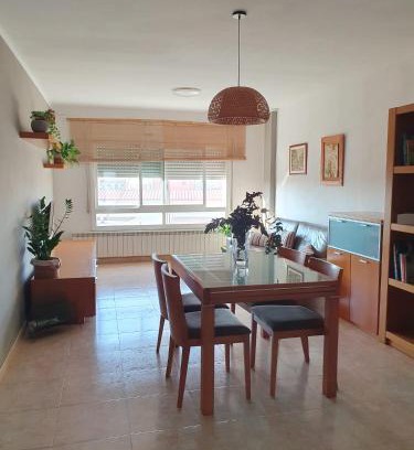Linyola Apartment | Lo Piset del Pla