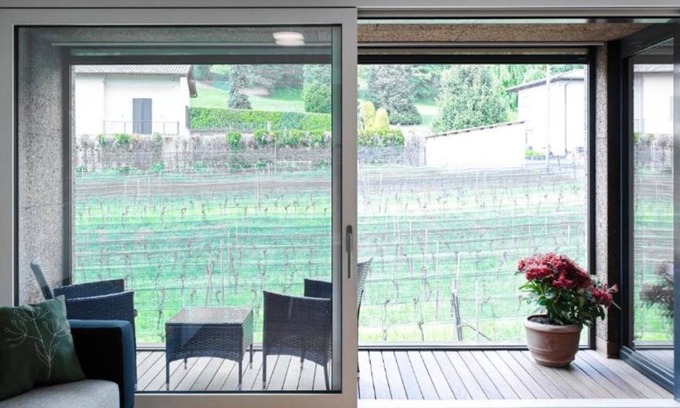 Stabio Apartment | Lo Scudo di Stabio - 50 m² Vineyard View | Brief Stay 4-6 Nights