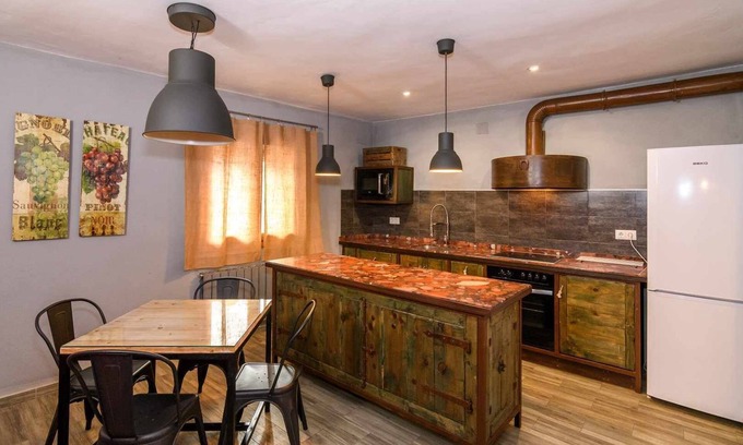 Beceite Apartment | Lo Tossal III. 2 bedrooms, fireplace and terrace.