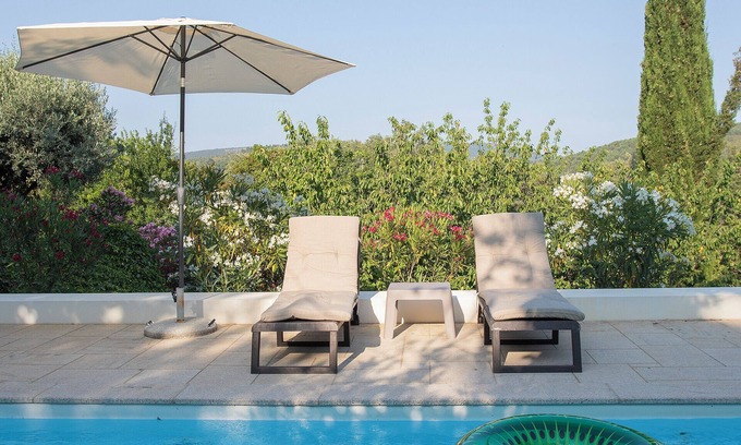 Reveladas House | Local 9 - Casa do chapim azul