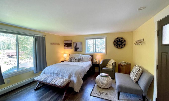 Redstone Condo | Located directly on the Crystal River