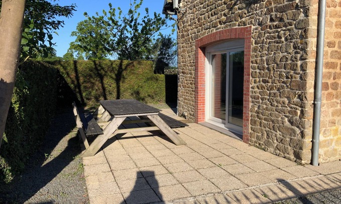 Courson House | Location de Dernière Minute! Maison de 95 m2 en Normandie! Dans le Calvados!