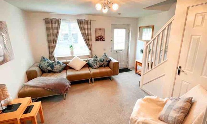 Kinross Apartment | Loch Leven Getaway - 2 bed house
