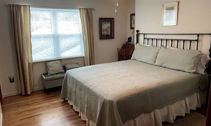 Elkhorn Cabin | Lodge ∙ 1 bedroom ∙ 2 guests
