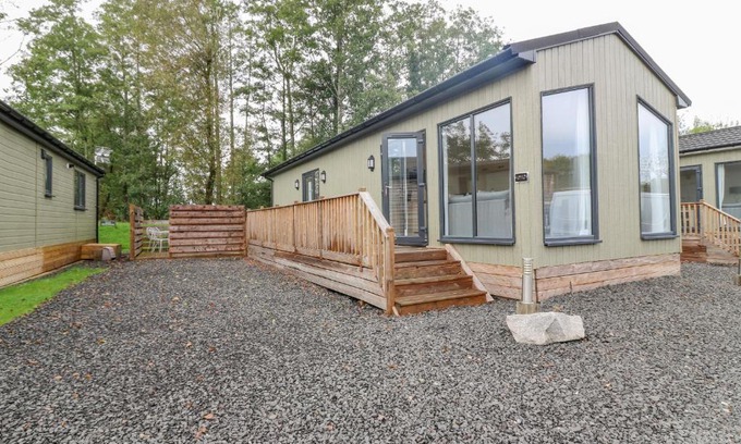 Errol House | Lodge 18 - Ruthven Hideaway
