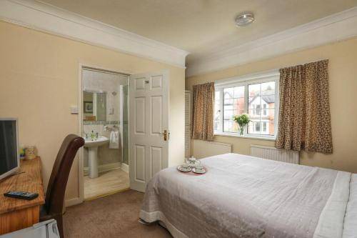 Edgbaston Cabin | Lodge ∙ 2 guests