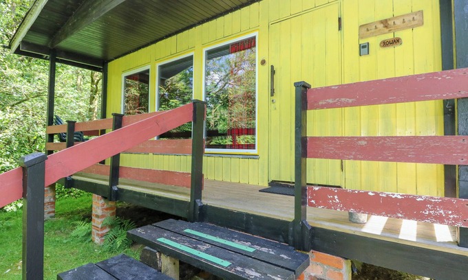Isle of Arran Cottage | LODGE 2 - "ROWAN", pet friendly in Lamlash, Isle Of Arran