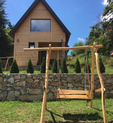 Beserovina Ski Chalet | Lodge Sisters