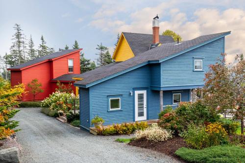 Trinity House | Lodging at Goose Cove Retreat - Trinity, Newfoundland