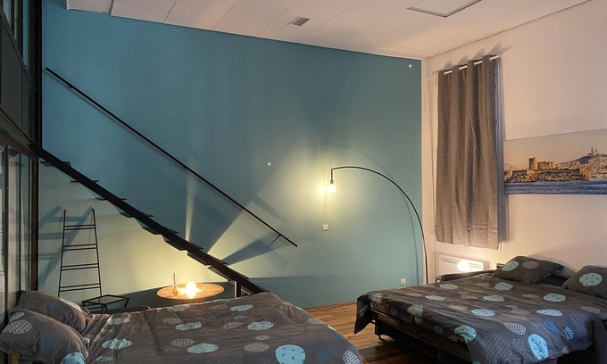 La Villette Apartment | loft apartment marseille joliette