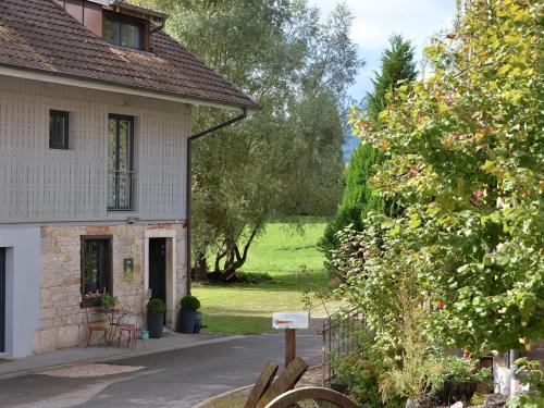 Leymen House | Loft charmant à Leymen près de Bâle - Parking, espace vert, tout confort inclus - FR-1-744-7