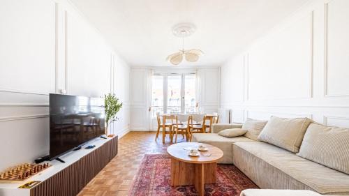 Faubourg North Apartment | Loft lumineux avec Netflix & parking privé, proche centre Dijon