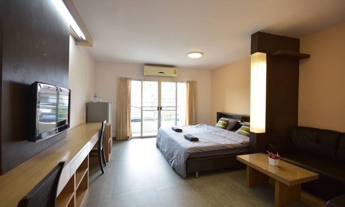 Phutthamonthon Hotel | LOFT Salaya