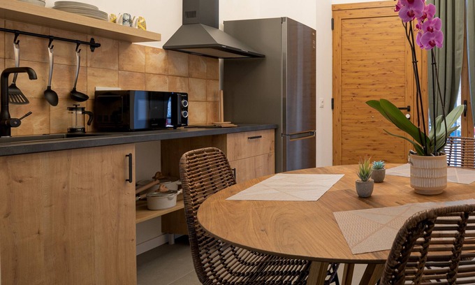 Patraix Apartment | Loft Valencia near to train station Renfe - ESC4