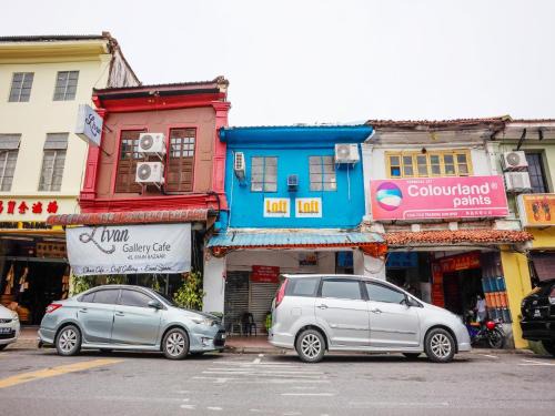 Kampung Lintang House | LOFT WATERFRONT KUCHING SARAWAK