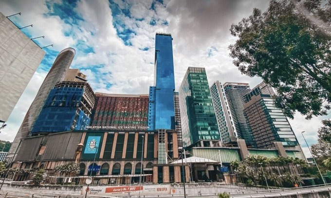 Sungai Penchala Apartment | 【Loft with Slow Rock Music】City View . Netflix
