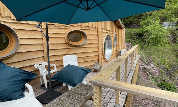 Belvedere Cabin | Log Cabin-Exclusive-Ensuite with Shower-Terrace