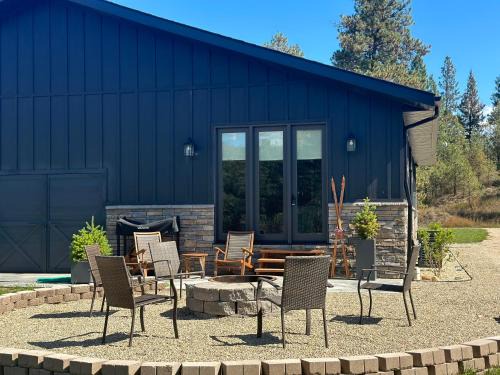 Stevensville Apartment | Log Cabin Lane Guesthouse