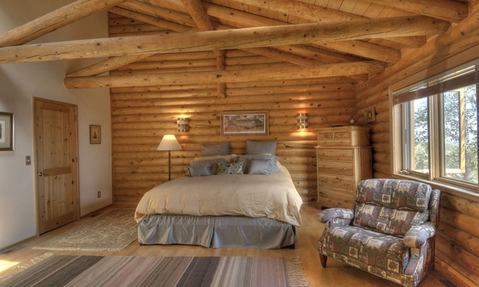 Pecos House | Log Home Near Santa Fe, New Mexico with Million Dollar View