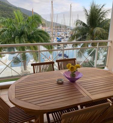 Riviere-Sens Apartment | logement entier vue sur mer