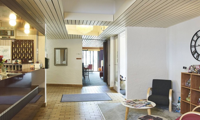 Pouzauges Hotel | Logis Hôtel de la Bruyere